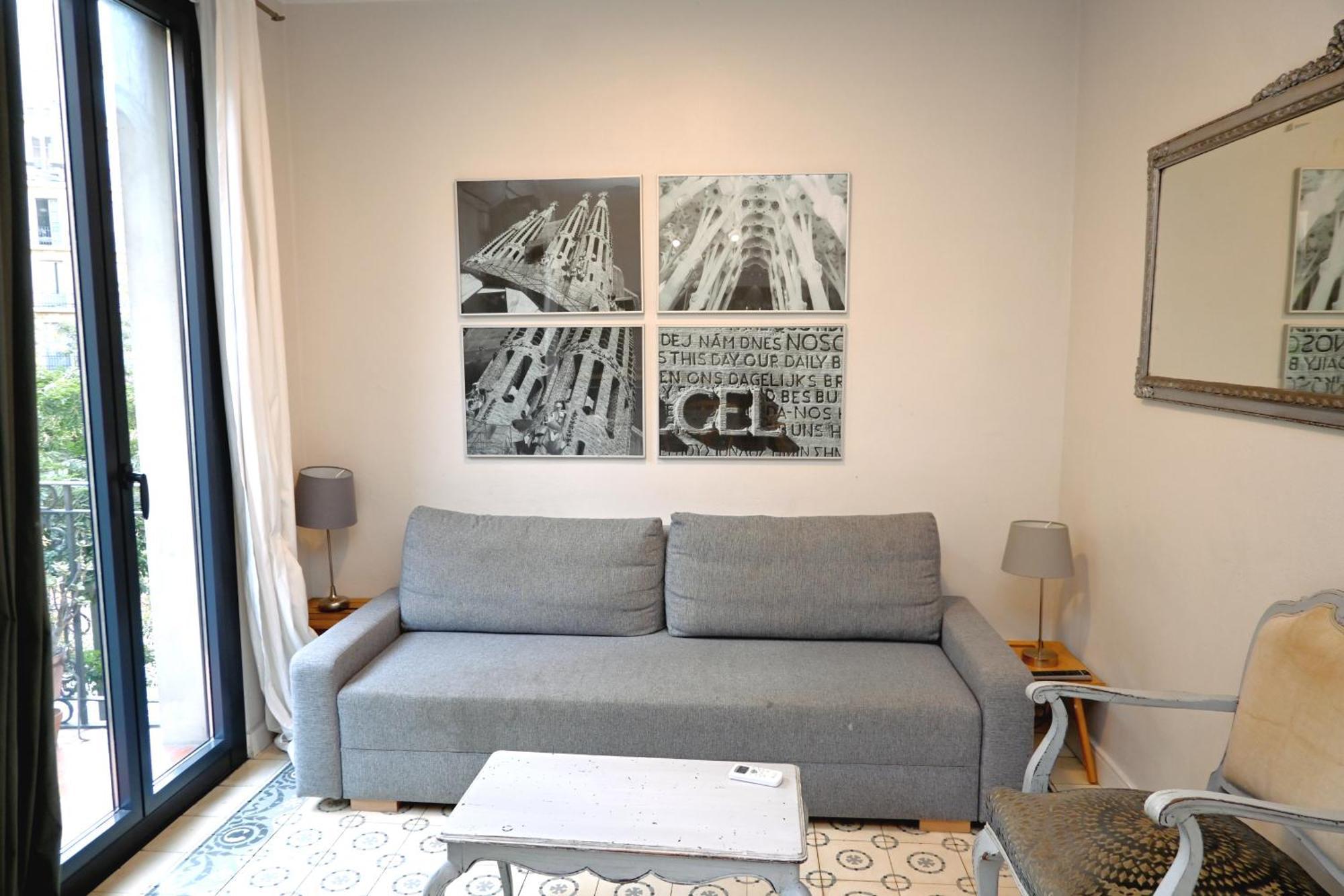 Homenfun Barcelona Sagrada Familia Marina 外观 照片
