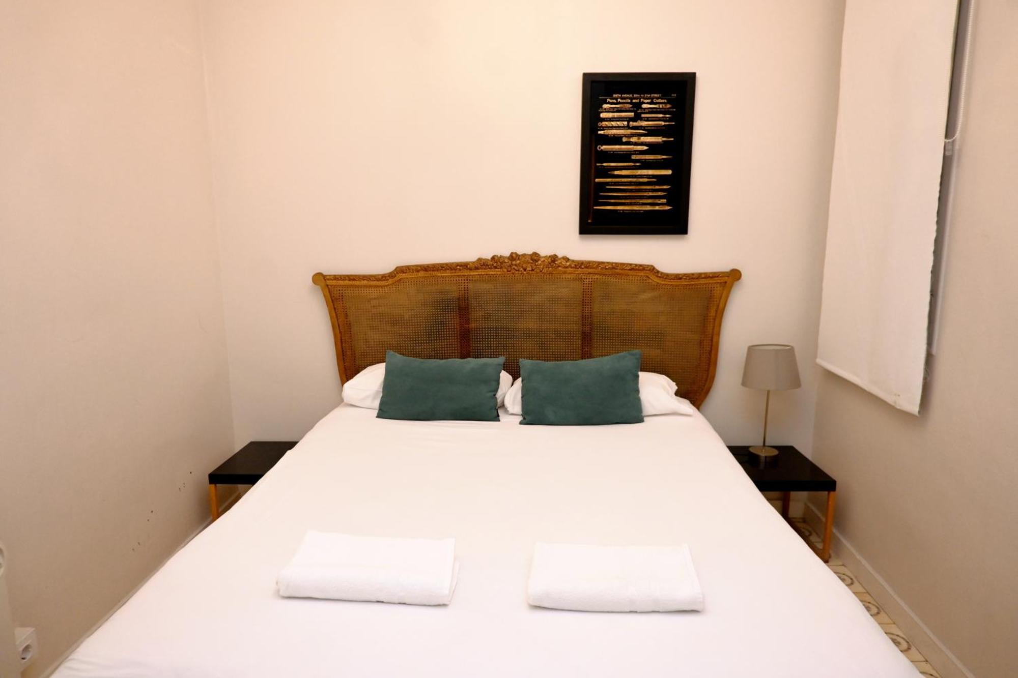 Homenfun Barcelona Sagrada Familia Marina 外观 照片