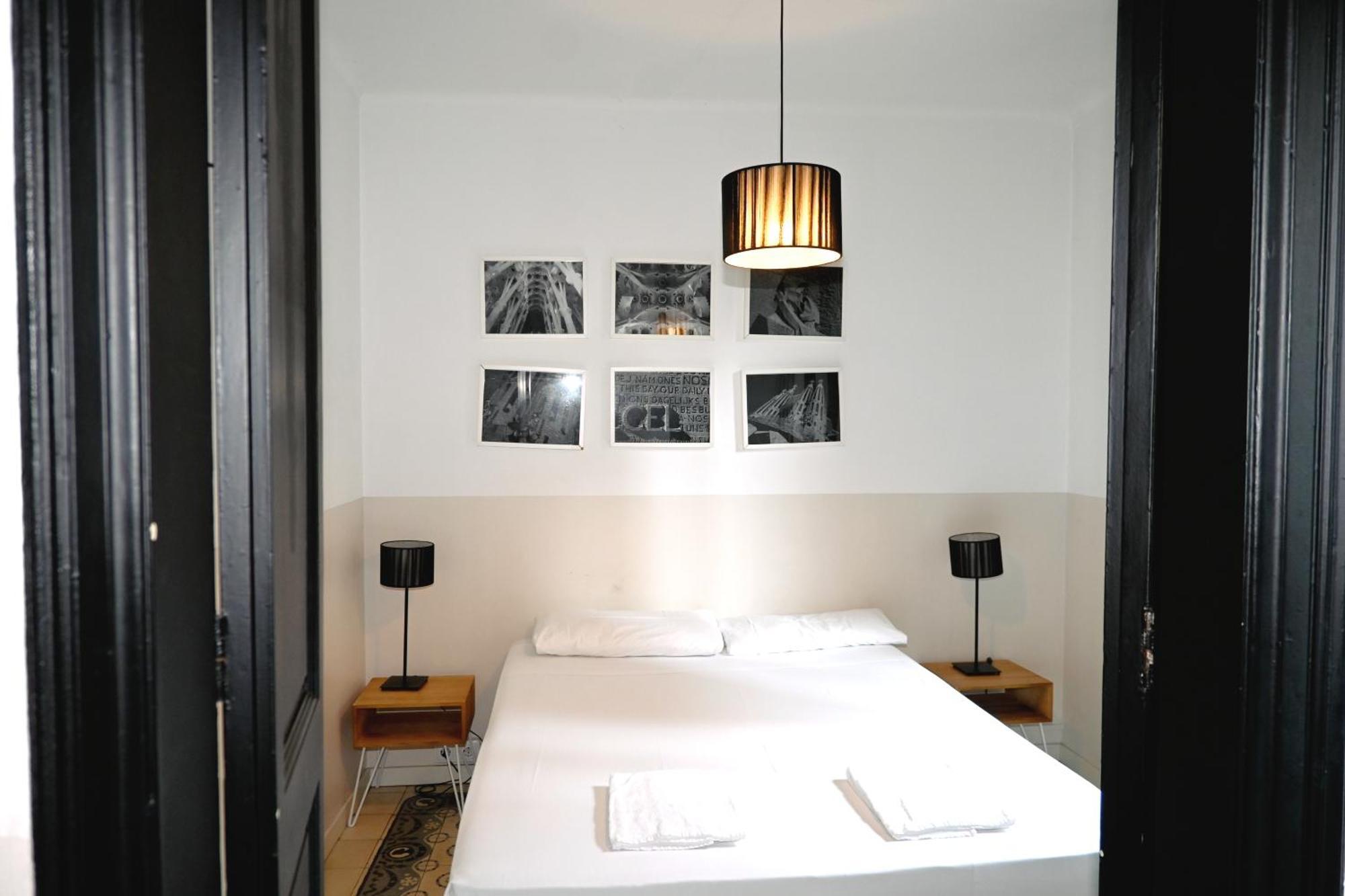 Homenfun Barcelona Sagrada Familia Marina 外观 照片